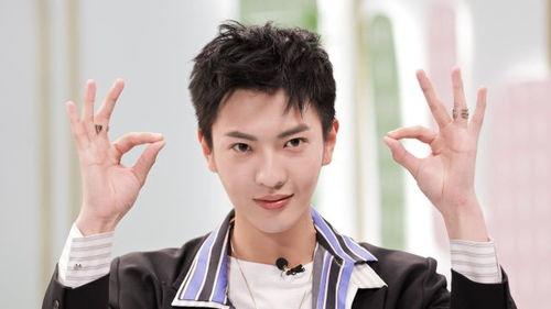 董岩磊搞笑视频,笑点连连，欢乐无限